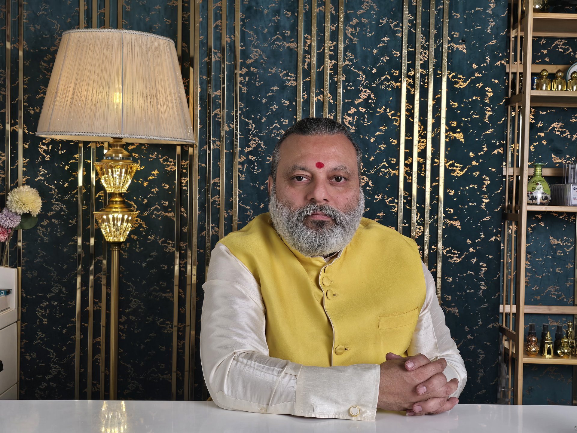 Vivek Mudgal Astrologer 1